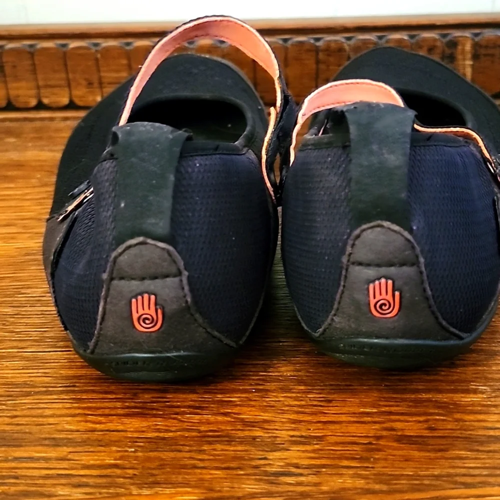 Teva Niyama mary Jane's - Picture 4 of 5